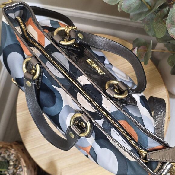 Coach RARE Julianne OP Art Tote/Satchel - Picture 11 of 16